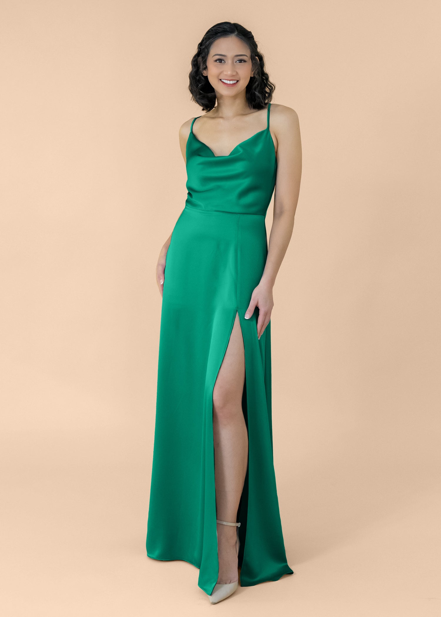 Cowl-Aline-Satin-Emerald