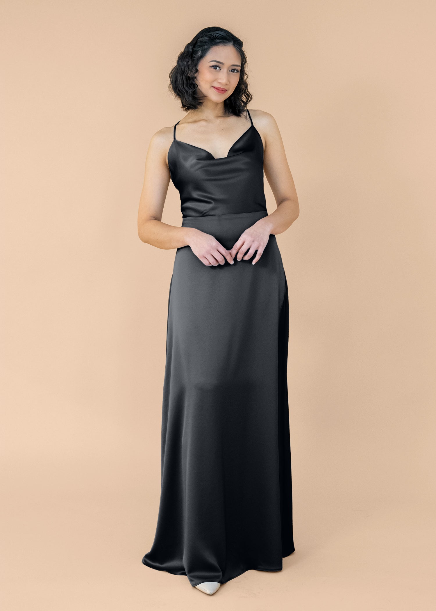 Cowl-Aline-Satin-NoSlit-Black