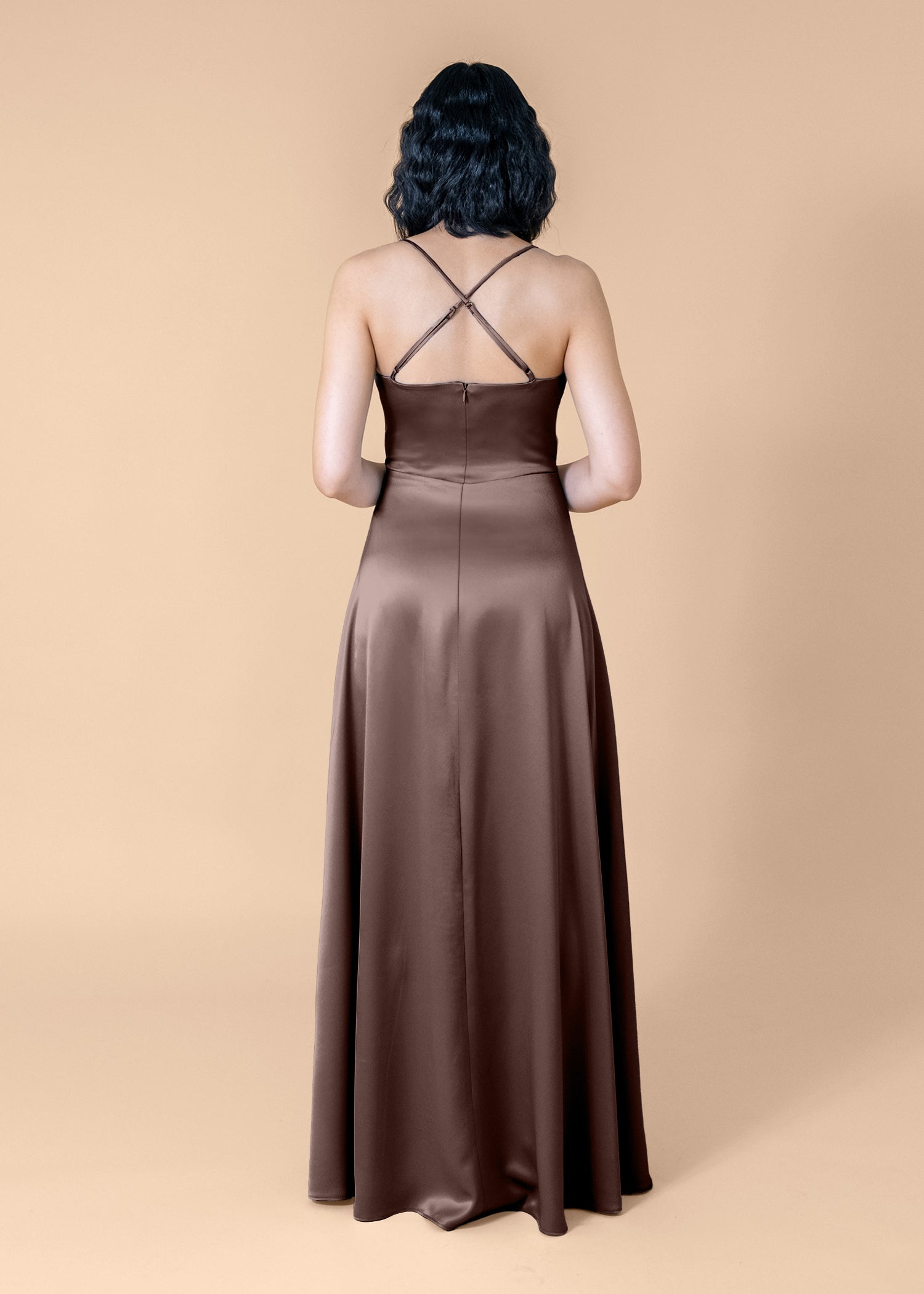 Cowl-Aline-Satin-NoSlit-Chocolate