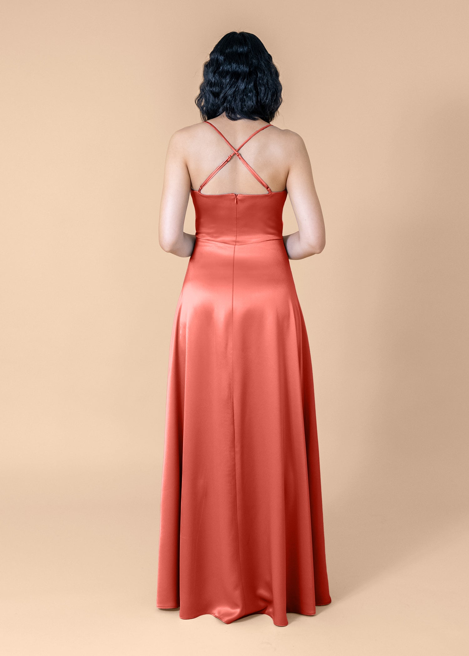 Cowl-Aline-Satin-NoSlit-Coral