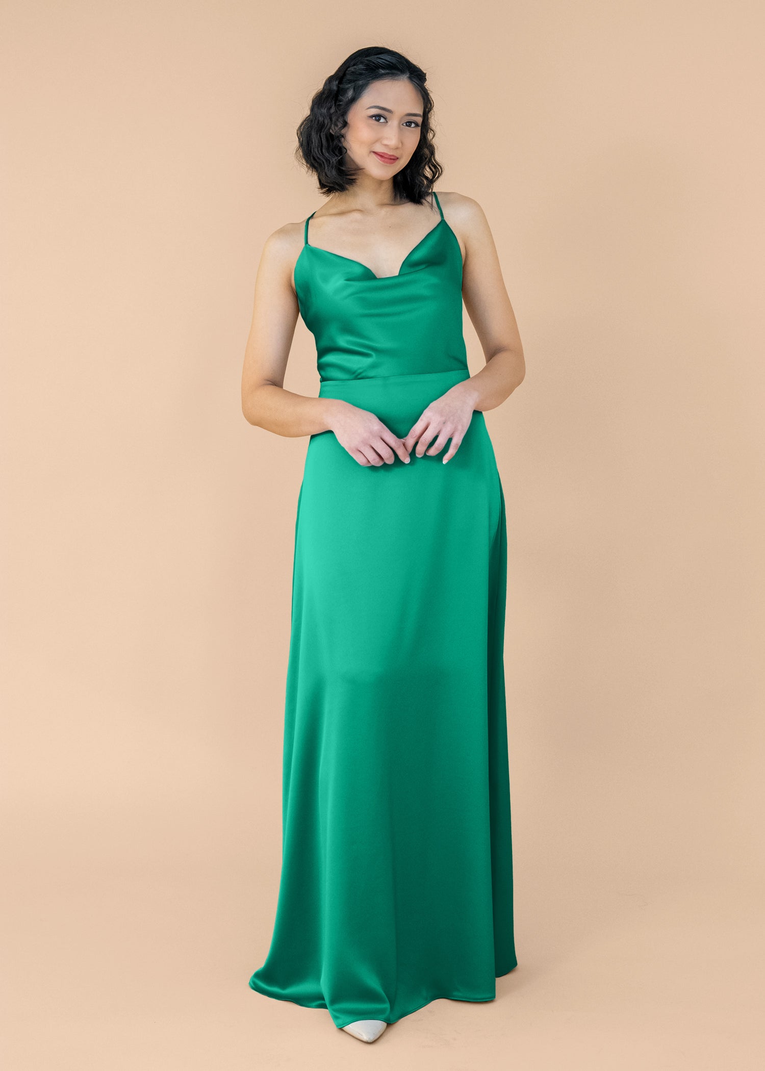 Cowl-Aline-Satin-NoSlit-Emerald