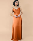 Cowl-Aline-Satin-NoSlit-Terracotta