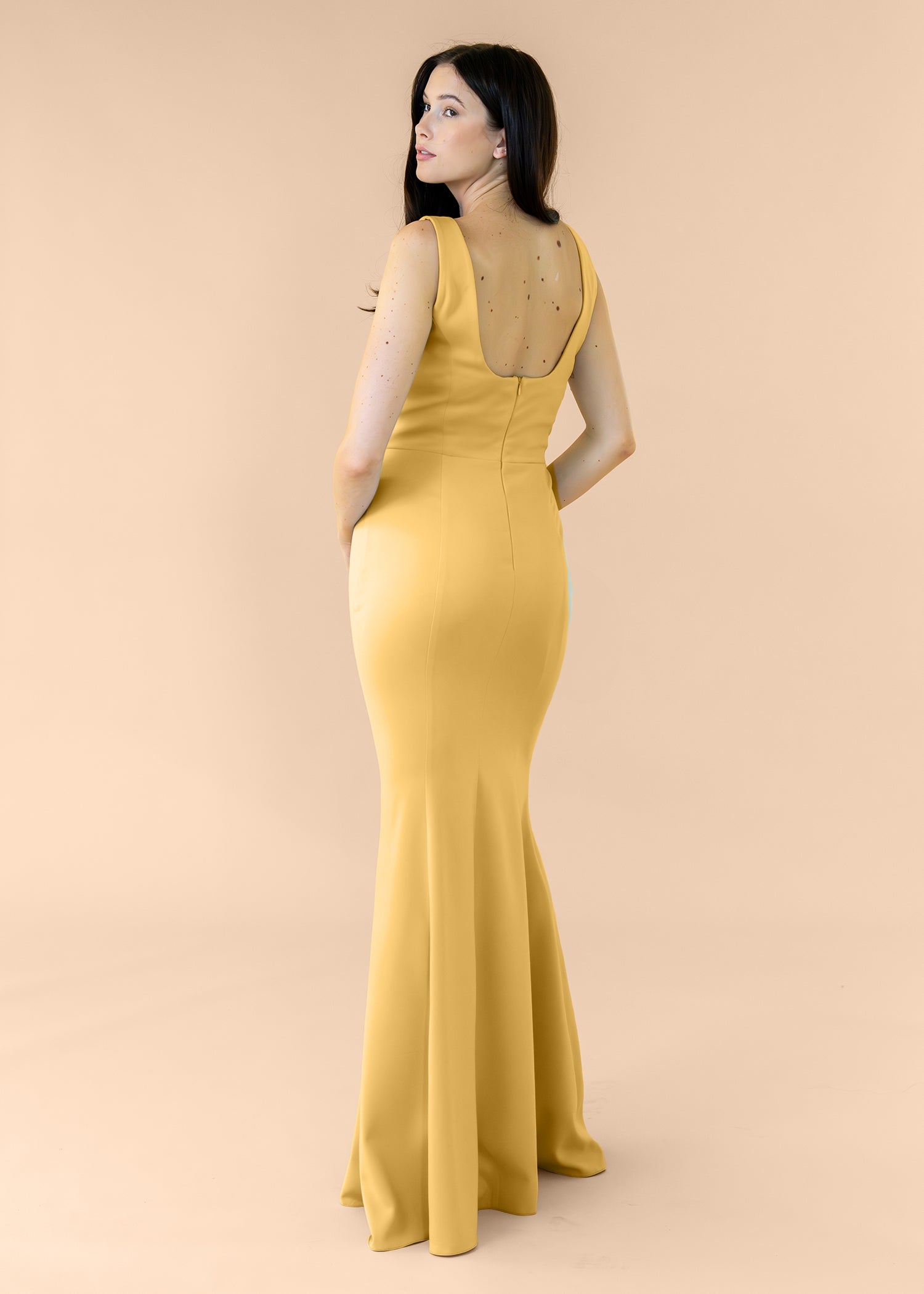 Vneck-Bell-Crepe-Gold