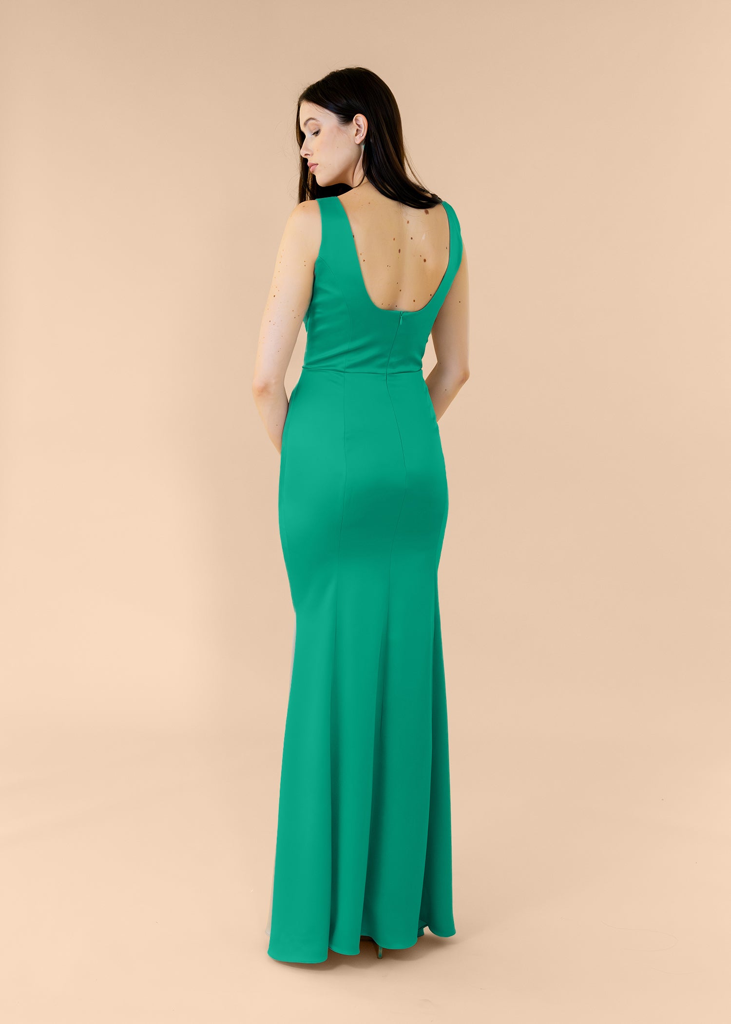 Vneck-Bell-Satin-Emerald